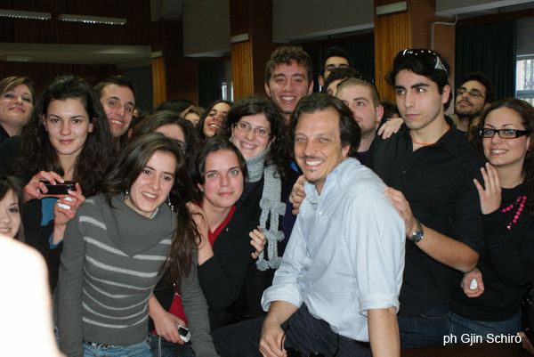 Universit�: Gabriele Muccino e gli studenti