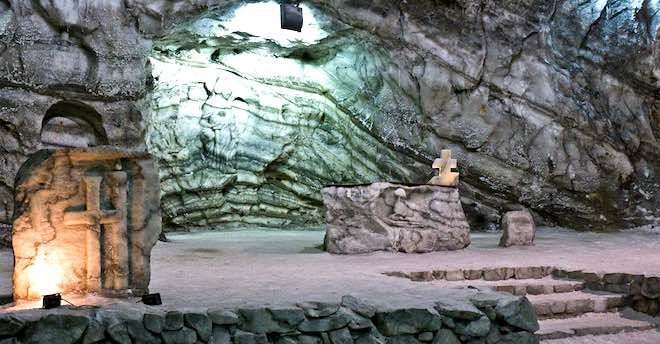 Una miniera a 500 metri di profondità: nel cuore della Sicilia c'è una "cattedrale di sale"